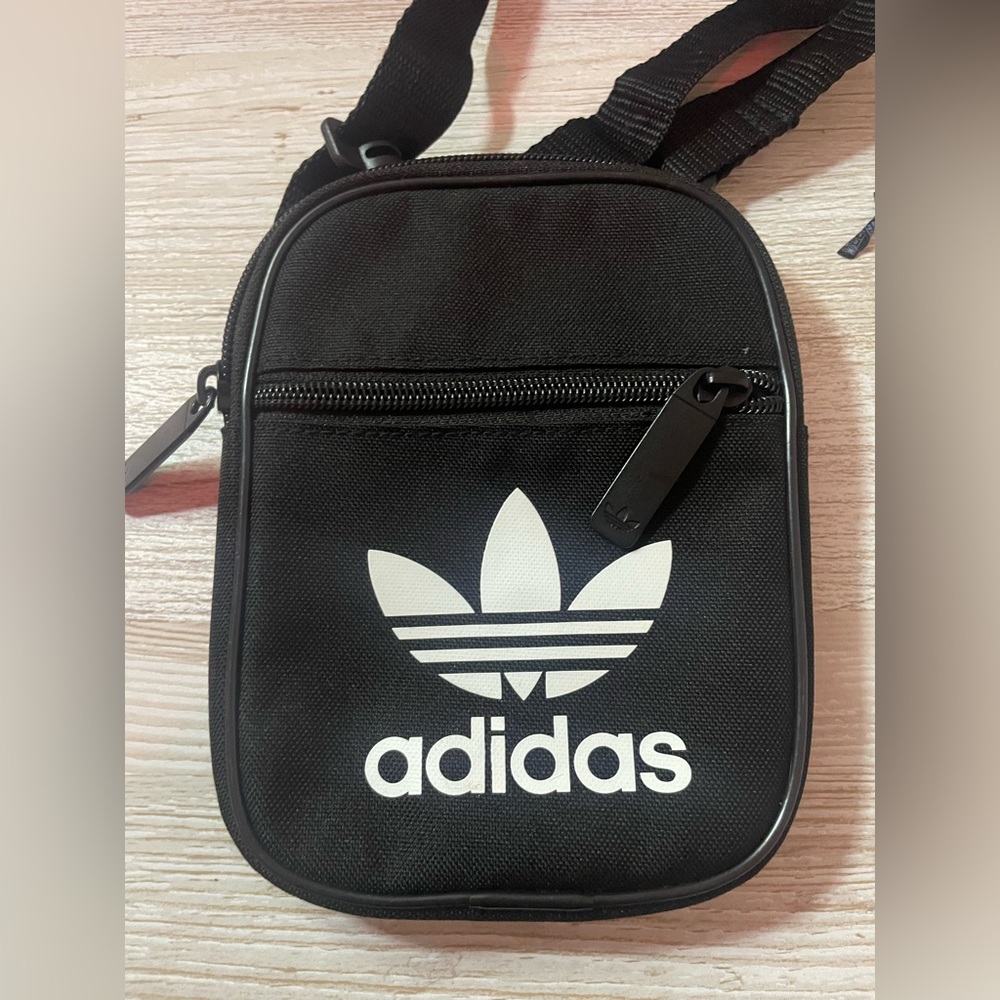 Adidas - Small Crossbody Bag - Black